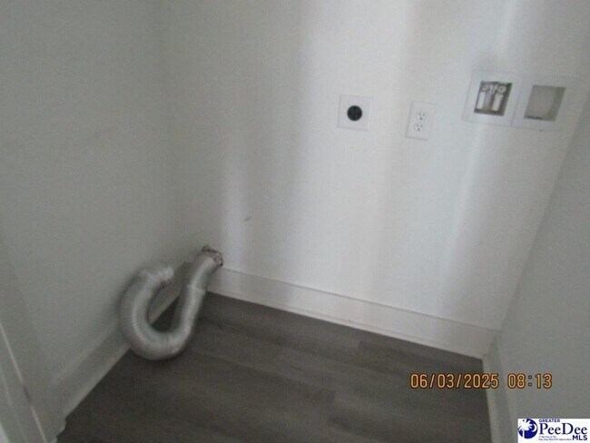Foto del edificio - 2887b Jubilee Dr