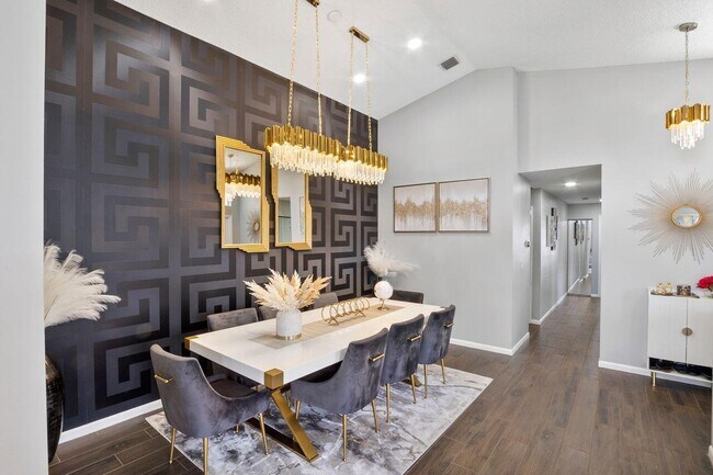 Foto del edificio - 7654 Rockport Cir