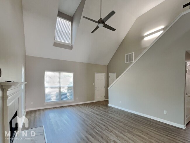 Foto del edificio - 137 W Stonehaven Cir