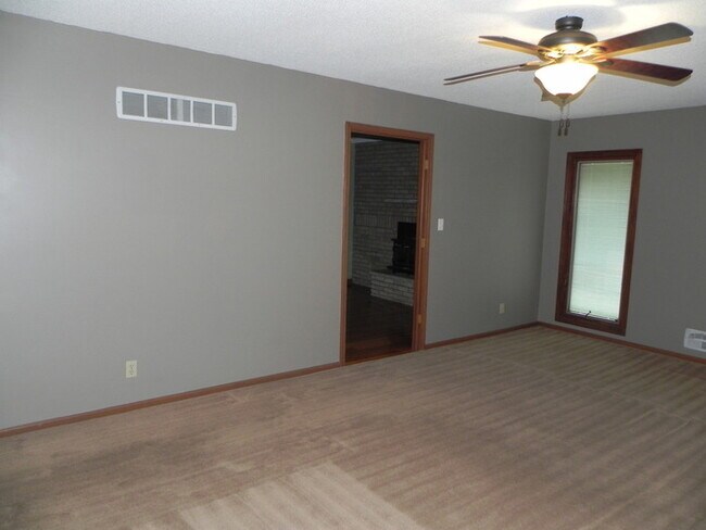 Foto del edificio - 1204 SW 14th Terrace