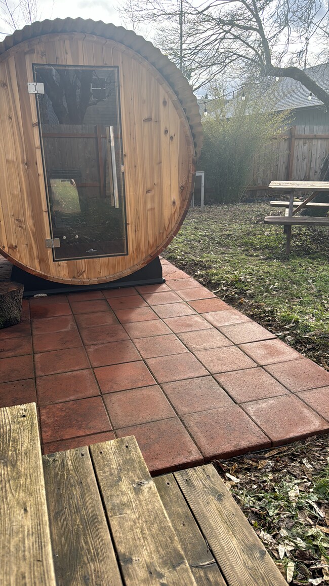 barrel sauna in backyard - 4243 SE 80th Ave