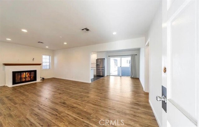 Foto del edificio - 11613 Haynes St