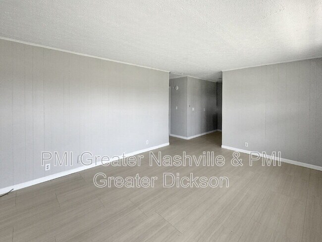 Foto del edificio - 542 Ashe Ave
