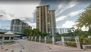Foto del edificio - 18181 NE 31st Ct