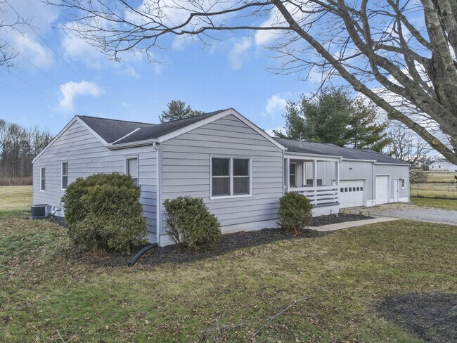 Foto del edificio - 4260 Sitterley Rd NW