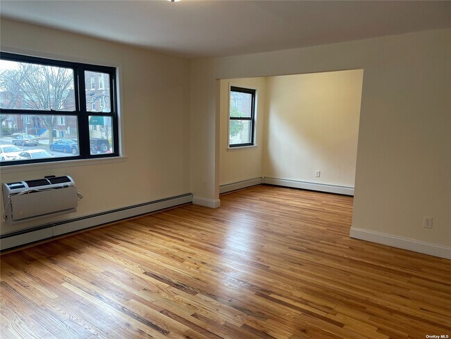 Foto del edificio - 201-24 43rd Ave
