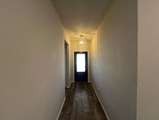 Building Photo - 8426 Cassia Cove