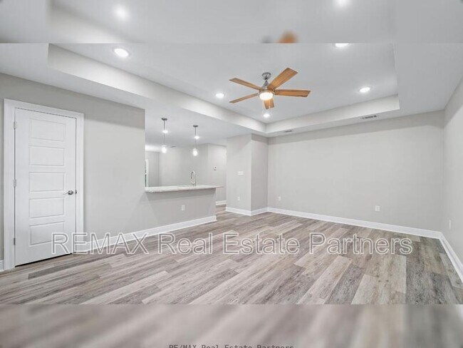 Foto del edificio - 15 Bellamy Ln