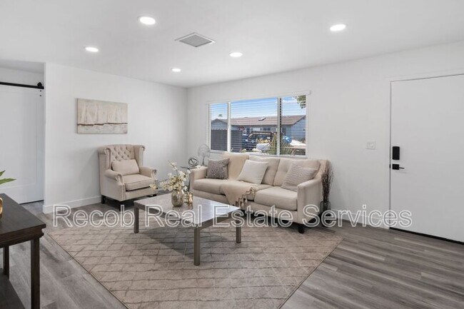 Foto del edificio - 6634-6644 Rockglen Ave