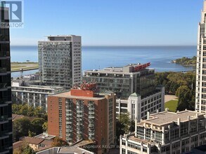 Building Photo - 20 Bruyeres Mews
