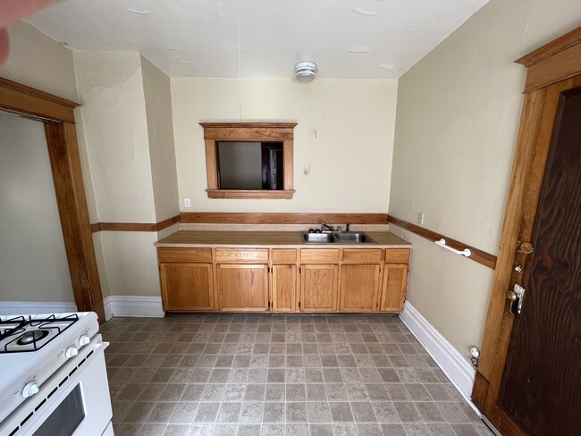 Foto del edificio - 2215 Pleasant Avenue South