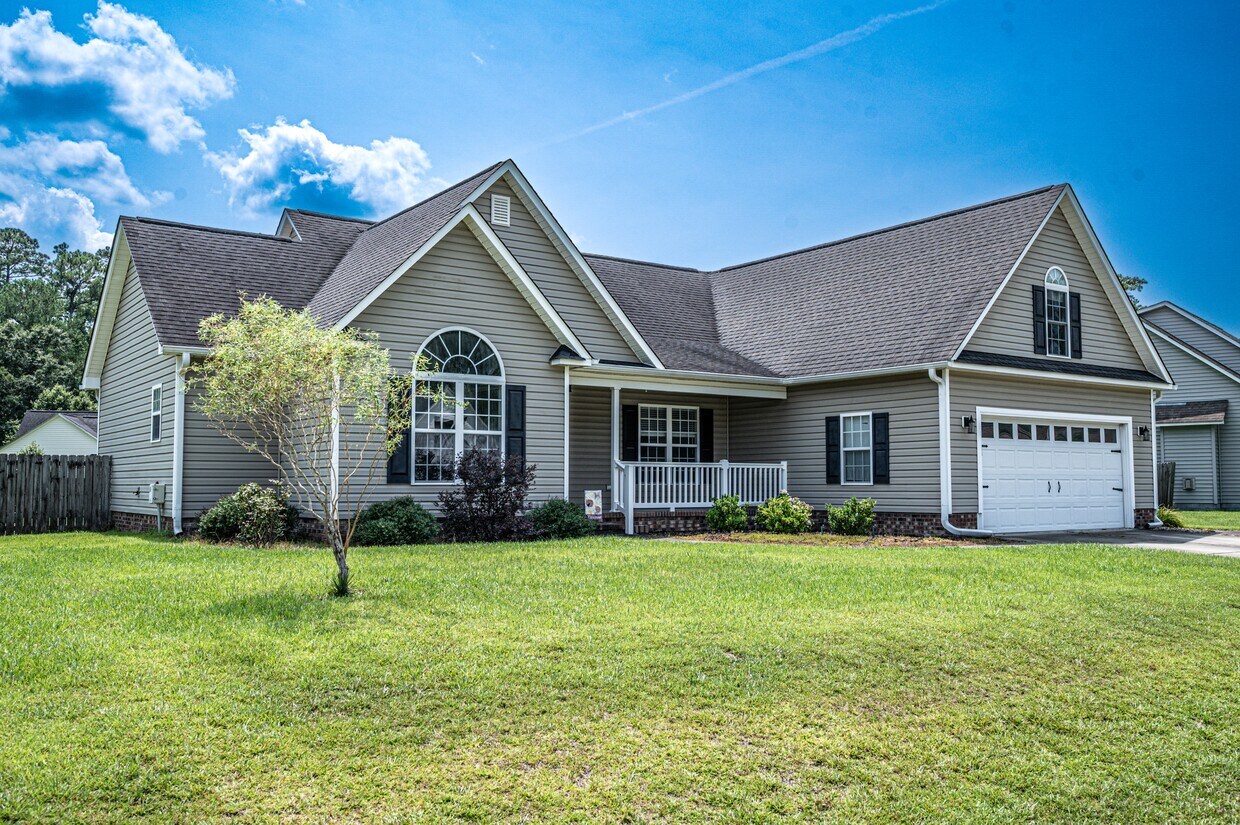 Foto del edificio - 307 Croatan Woods Dr