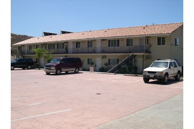 Primary Photo - 17920 Sierra Hwy