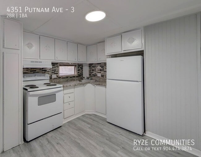 Building Photo - 4351 Putnam Ave