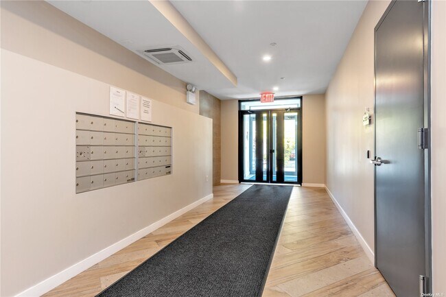 Foto del edificio - 83-67 116th St