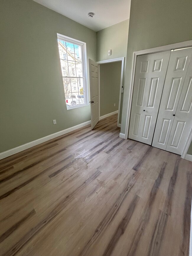 Photo - 110 8th St Apartment