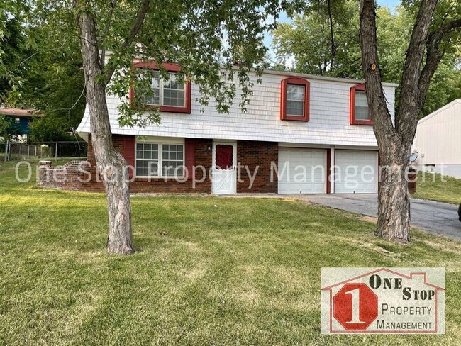 Building Photo - Cute 3 Bedroom, 1 Bath in North Kansas Cit...