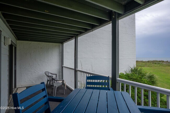 Foto del edificio - 1896 New River Inlet Rd