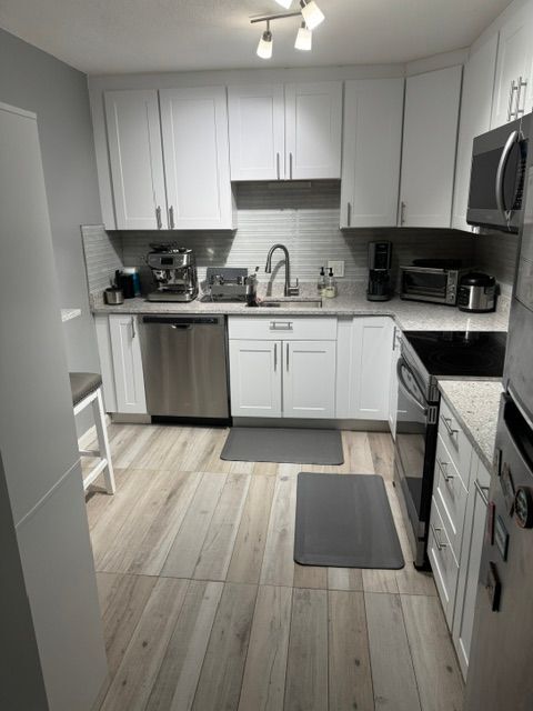 Foto del edificio - 595 Revere Beach Pkwy