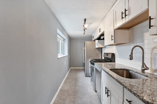 Photo - 1313 Lowrie St House