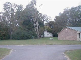 Foto del edificio - 2004 Whitaker Rd
