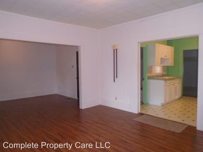 Building Photo - 1801 S Luick Ave