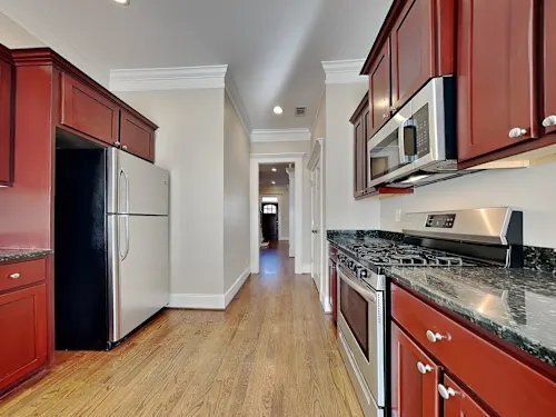 Building Photo - 1219 Hillwood Ct SE
