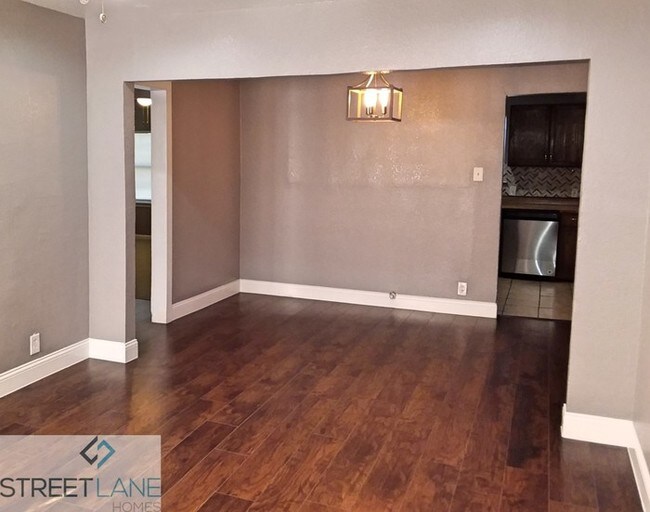 Building Photo - 4731 Bartlett Ave, Dallas, TX, 75216