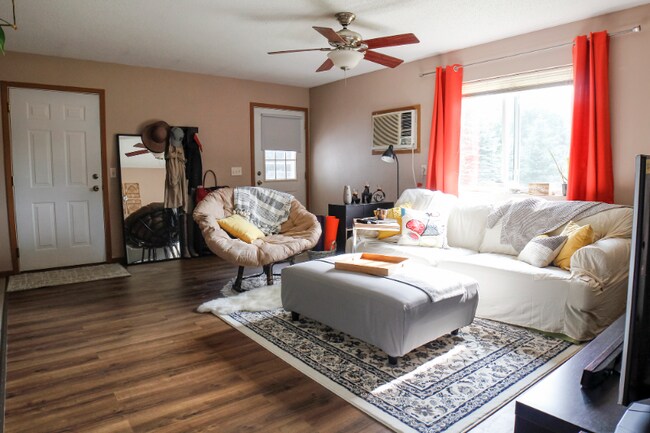 Foto del edificio - 938 28th St SE