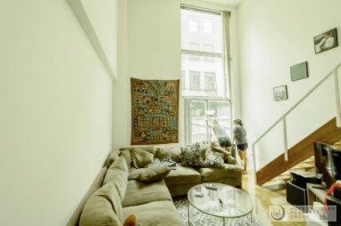 Primary Photo - 220 E 24th St