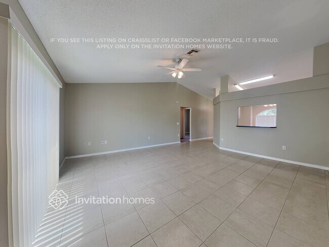 Foto del edificio - 6581 Shepherd Oaks Pass