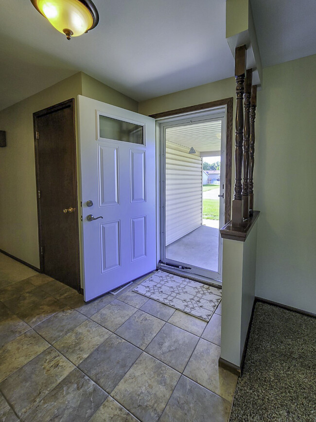 Foto del edificio - 3753 Gloucester Pl