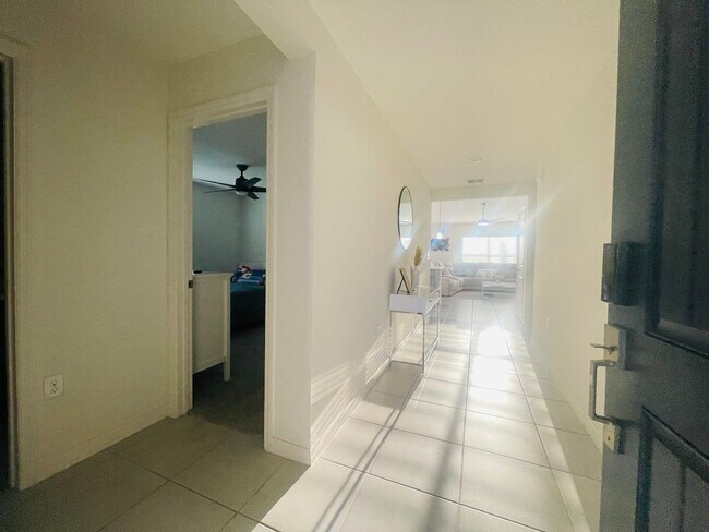 Building Photo - 3166 Sweet Acrs Pl