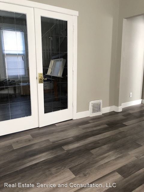 Foto del edificio - 3 br, 2 bath House - 1408 E. Capitol Ave.