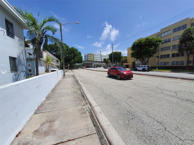 Foto del edificio - 2601 SW 22nd Ave