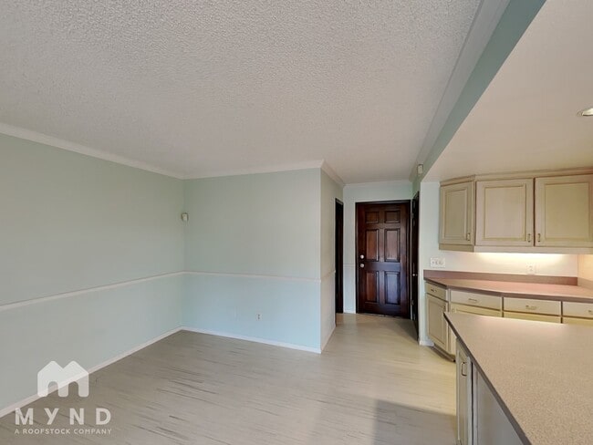 Building Photo - 12446 E Amherst Cir