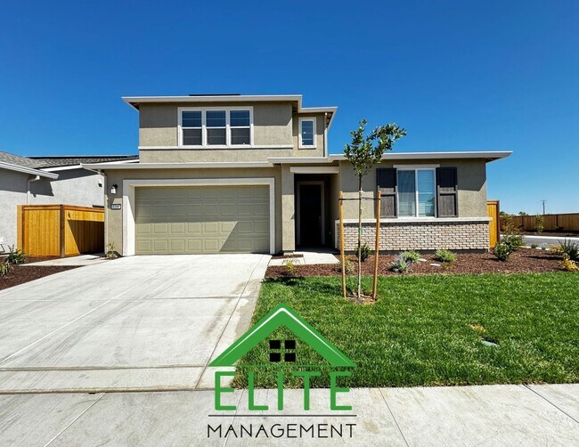 Building Photo - BRAND NEW!! Absolutely gorgeous home with ...