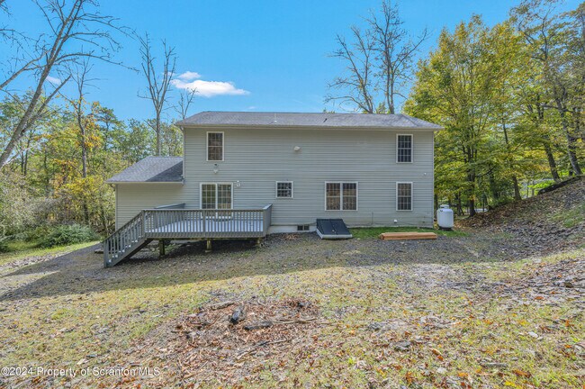 Foto del edificio - 315 Clubhouse Dr