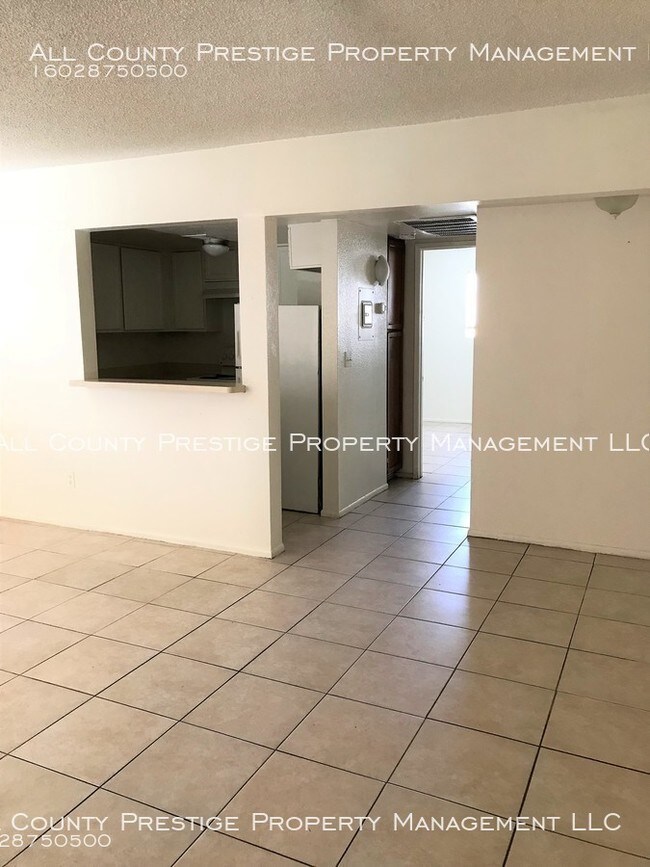 Building Photo - 1831 W Mulberry Dr