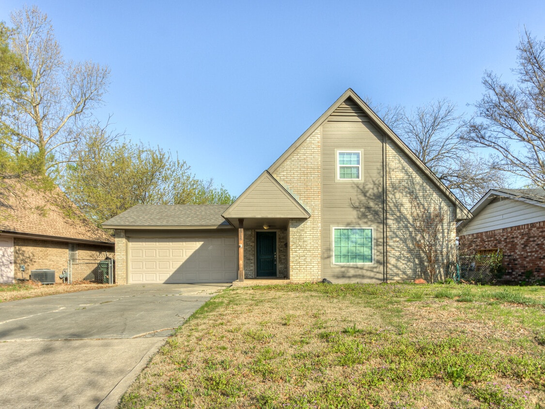 Photo - 1515 Charles St (Norman, OK)