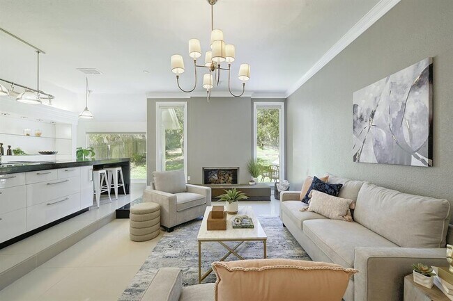 Building Photo - 2200 Cliffs Edge Dr