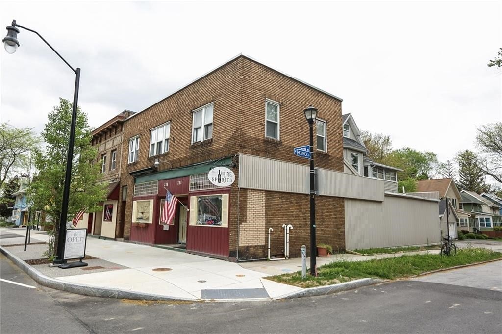 Primary Photo - 266 Winton Rd