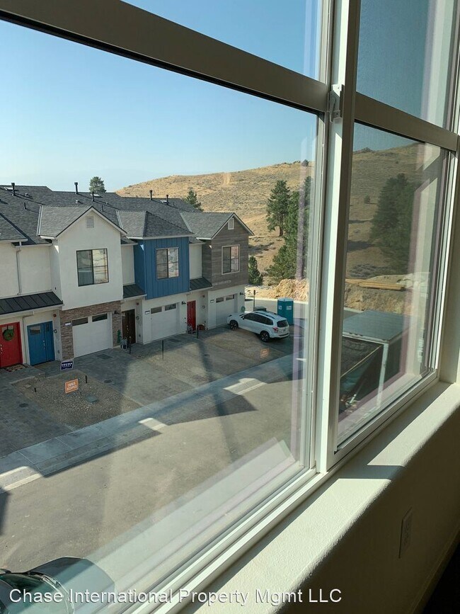 Building Photo - 5175 Ronald Stephen Cir
