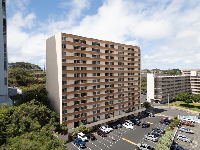 Building Photo - Lakeview Royal
