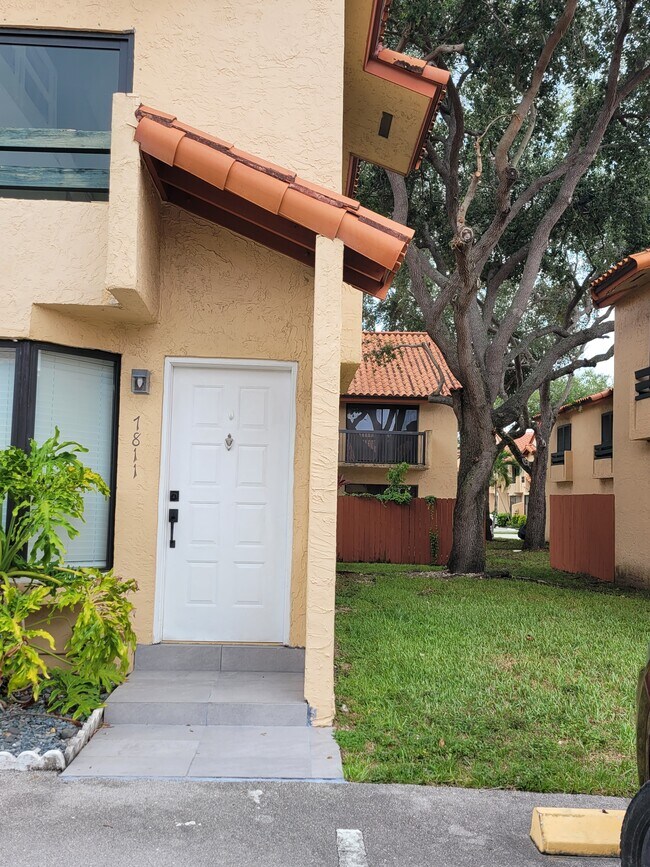 Foto del edificio - 7811 SW 102nd Ln