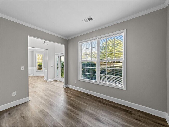 Foto del edificio - 1215 Bridge Crest Dr