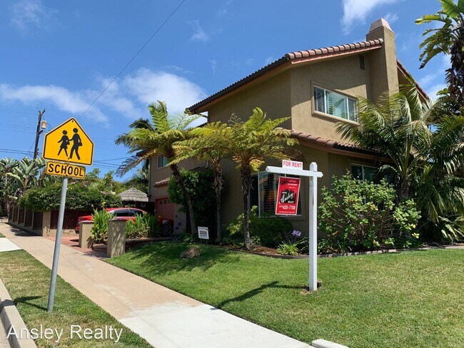 Foto del edificio - 3 br, 2.5 bath House - 2353 Chicago St.