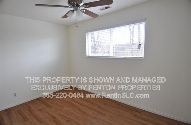 Photo - 740 N Irving St - 4 Apartment