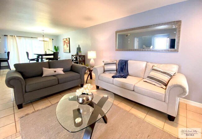 Foto del edificio - 4601 Carmen Ave