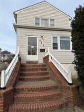 Building Photo - 561 E Olive St
